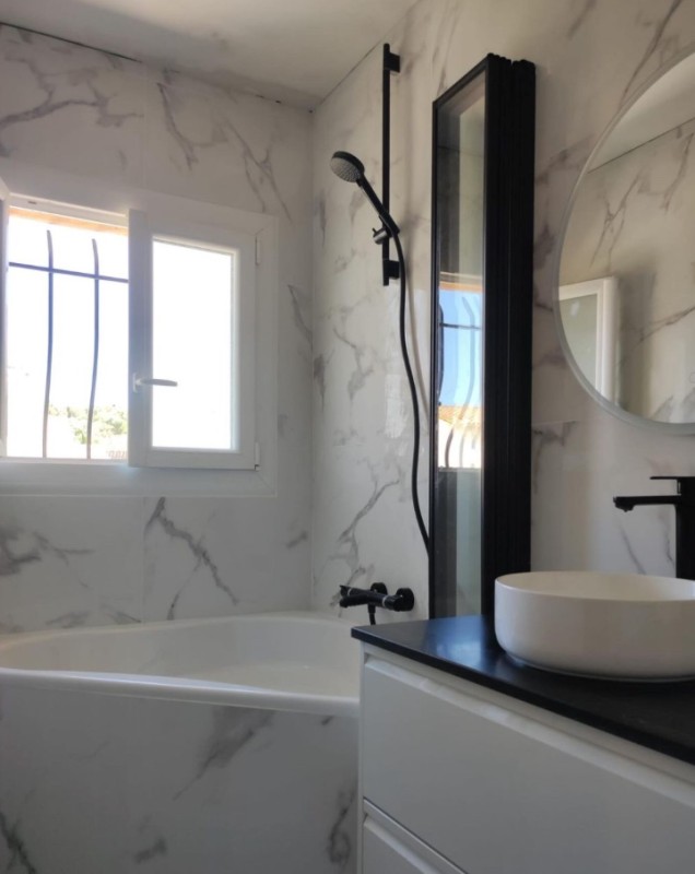 création baignoire d'angle cannes 06400 alpes maritimes