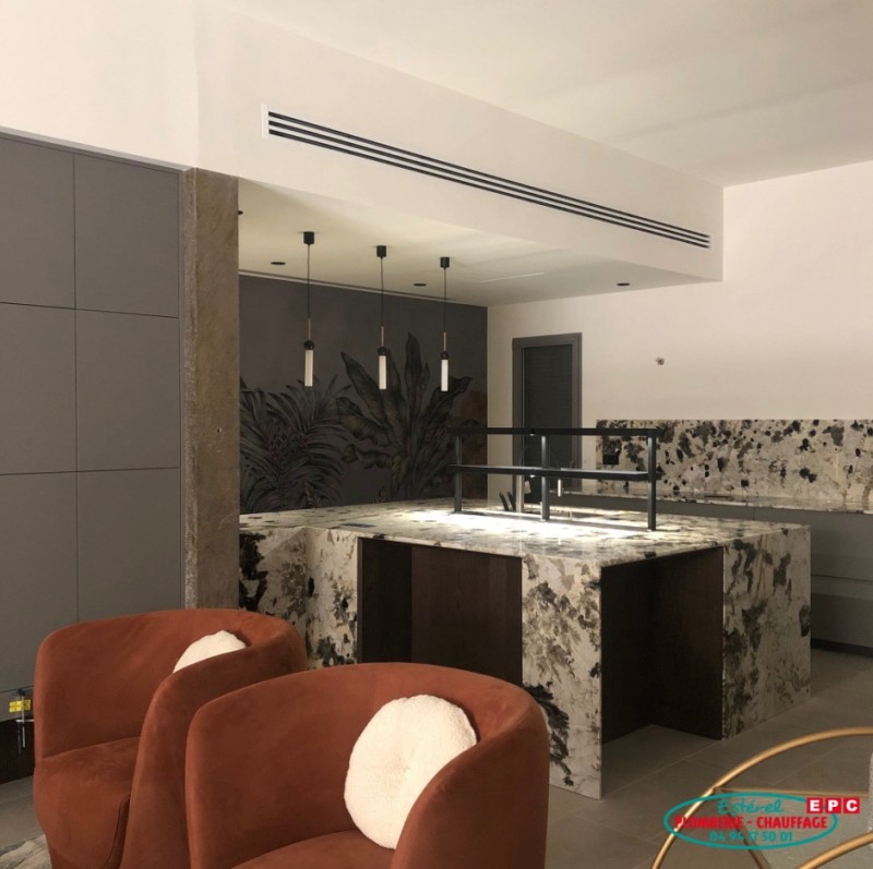 installation cuisine raccordement tuyaux d'eau Fréjus 83600