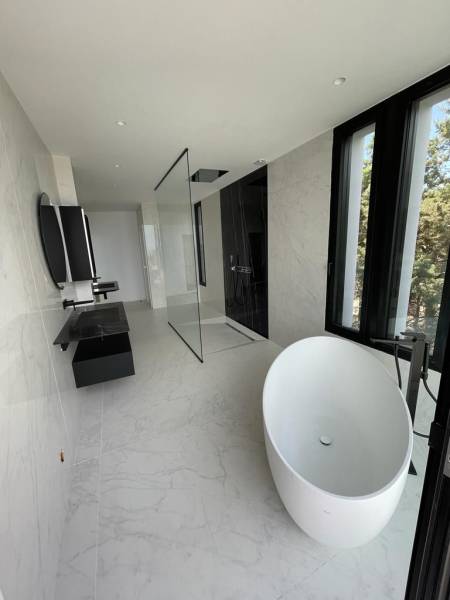 création d'une salle de bain clé en main à Cannes